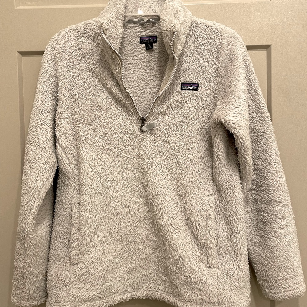 Patagonia light Grey Los Gatos pullover